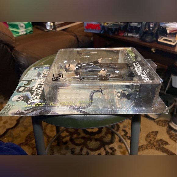 1999 The Matrix MORPHEUS & AGENT SMITH Action Figures N2Toys The Matrix The Film - Picture 6 of 12